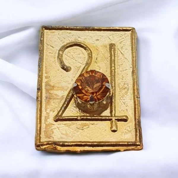 Brishpati Yantra Stone in Gold Plated For Pooja,Original One Stone Brishpati Yantram Sidh Ashtadhatu Plate For Home,Small Pocket Size Vastu Yantra For Good Luck Office